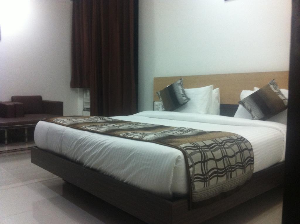 Cyber Inn Gurgaon Exterior foto